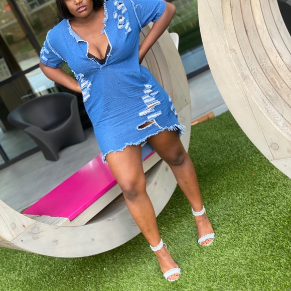 Jean Distressed Dress - Picture 2 of 3